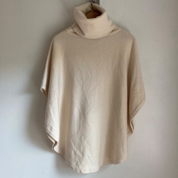 Ralph Lauren 100% cashmere poncho with flaws - Picture 3 of 10